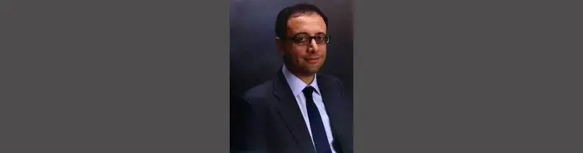 Portrait of Manos Mavrikakis