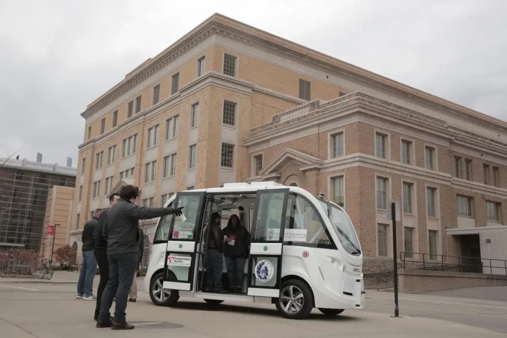 driverless shuttle
