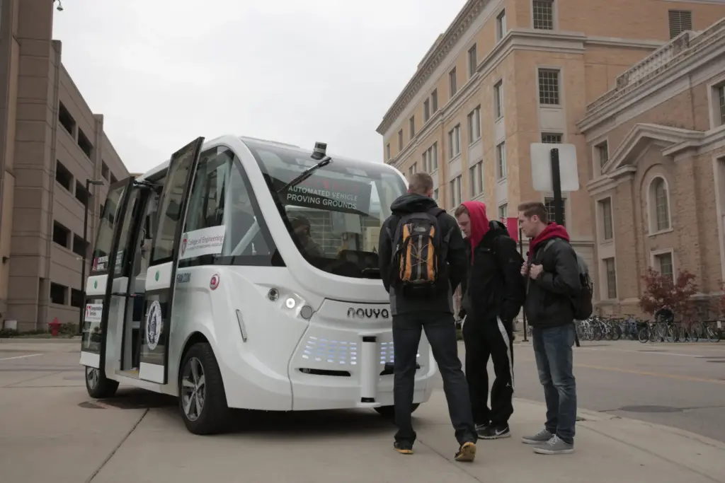 driverless shuttle