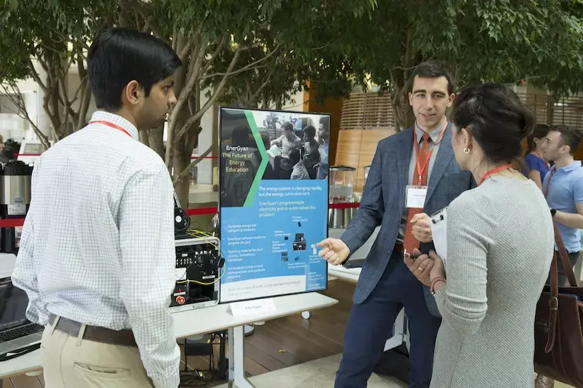 students at 2018 Transcend Madison Innovation Competition