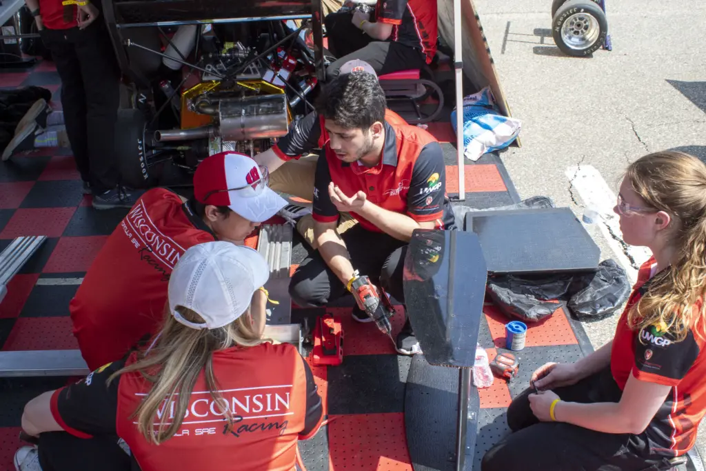 Wisconsin racing fsae