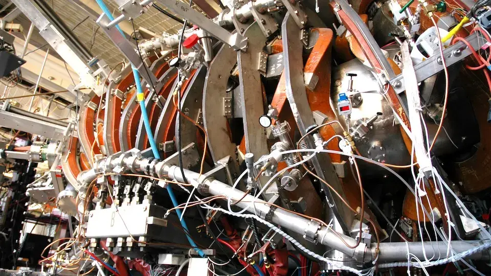 HSX stellarator experiment