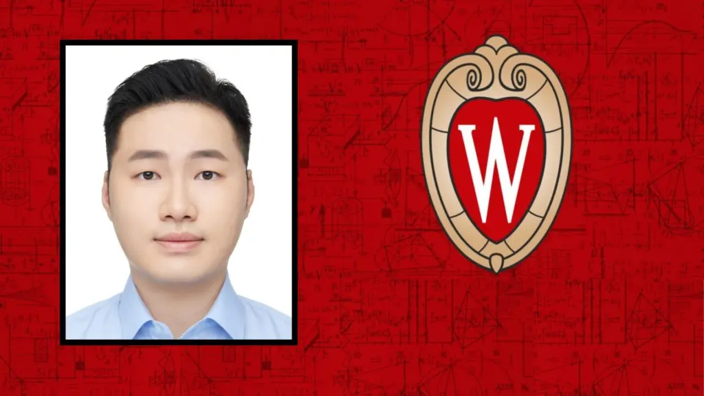 Chih-Chun Chang with crest