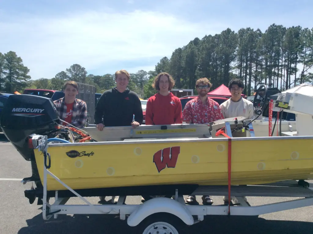PEP WAVES electric boat building competition 2024