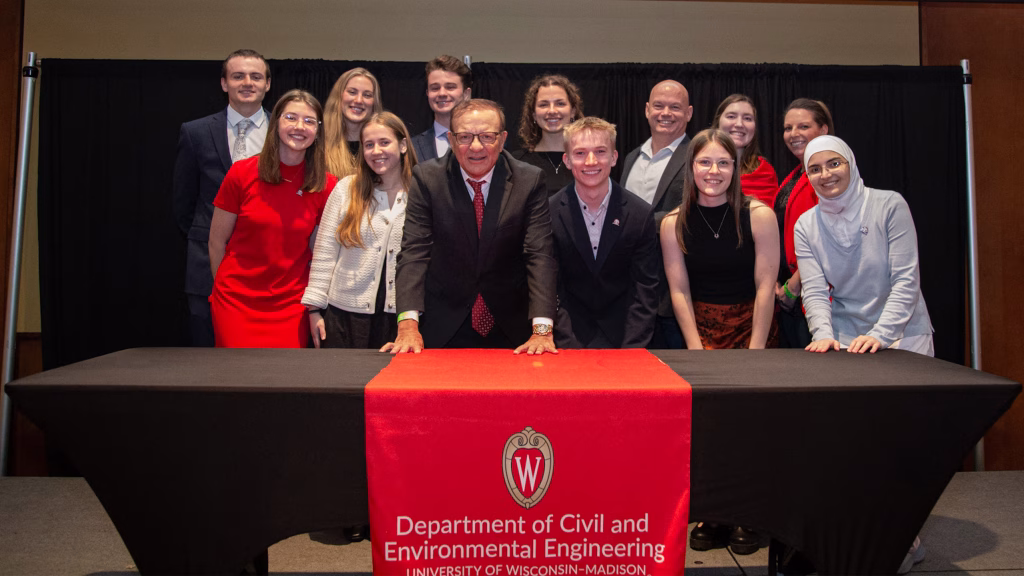 The UW-Madison 2025 ECIC team, comprised of students, faculty, and mentors