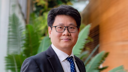 Zhenhua Zhu